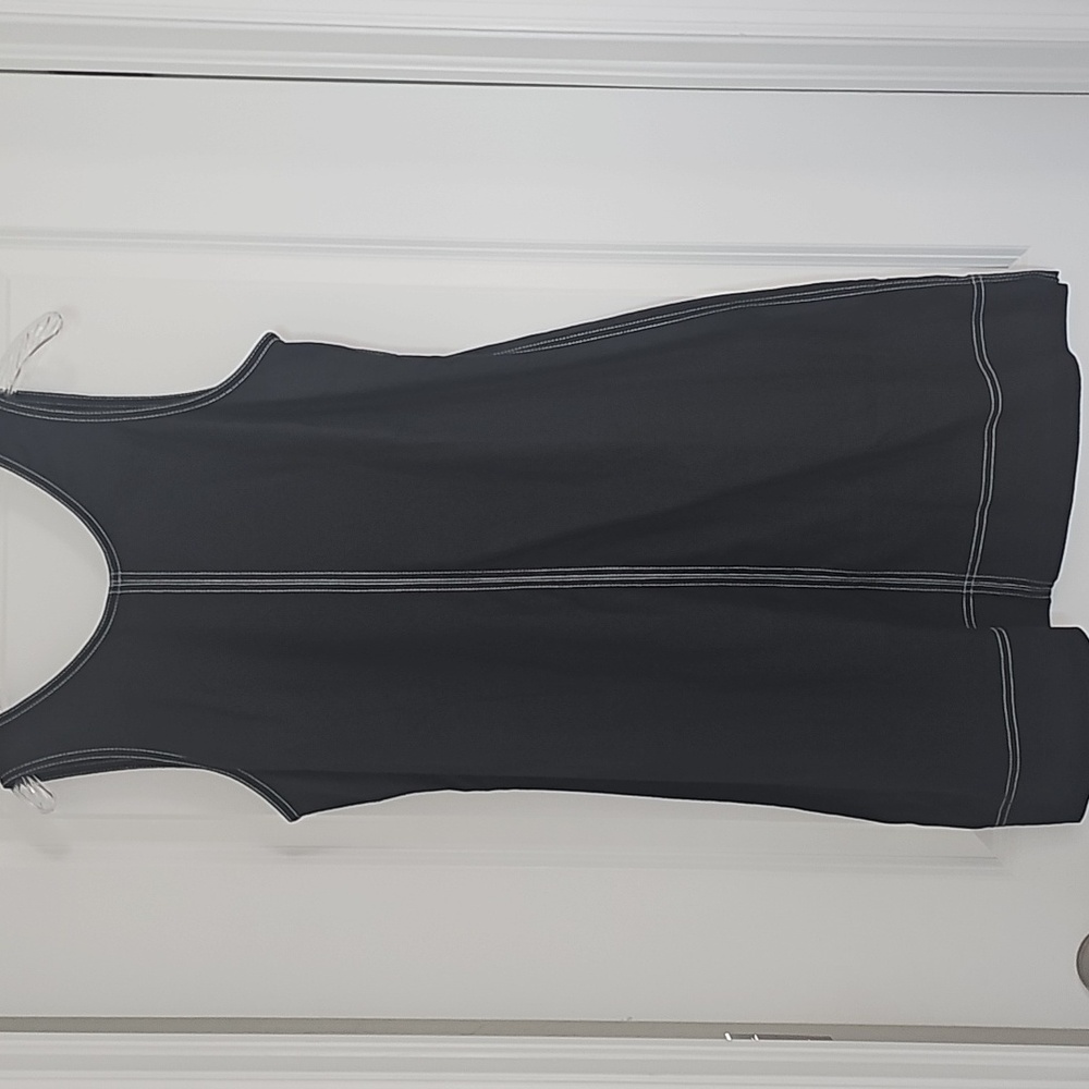 Tommy Bahama Palm A Dora Dress size LARGE. Retails at Tommy For $148